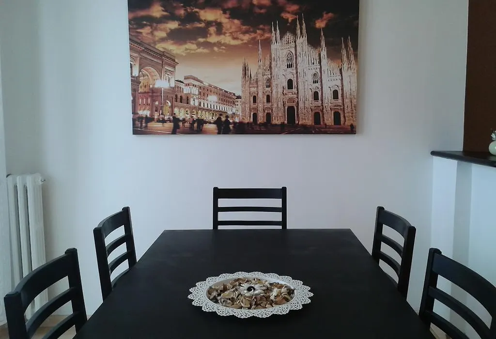 Milan Certosa 3 Bedrooms-1